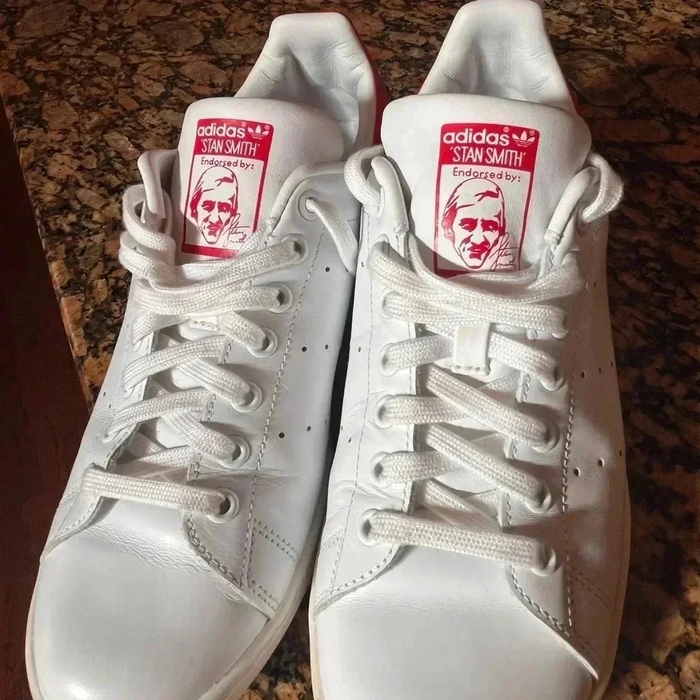 Mens Red Adidas Stan Smith - Picture 12 of 13